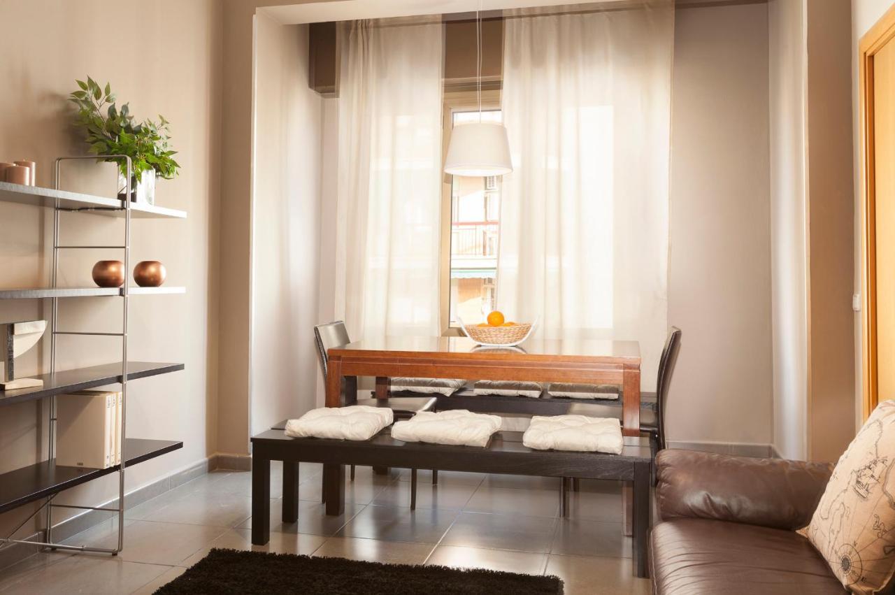 Appartamento Easysleep Eixample Barcellona Esterno foto