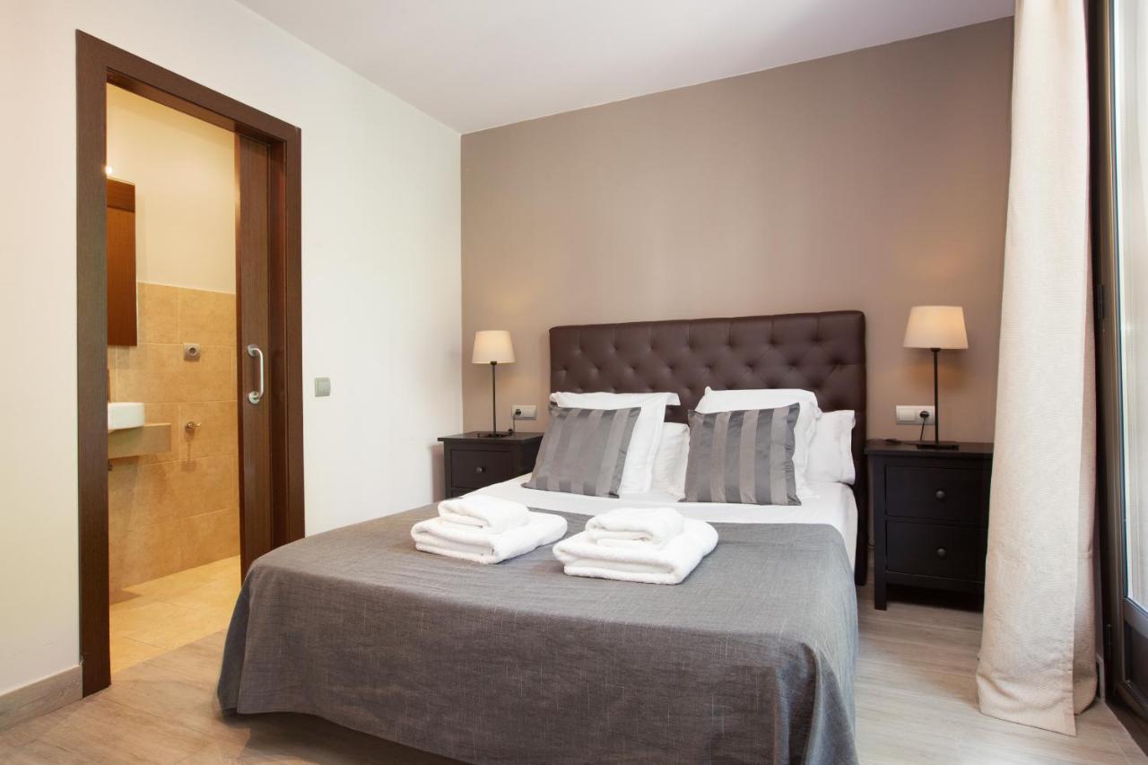 Appartamento Easysleep Eixample Barcellona Esterno foto