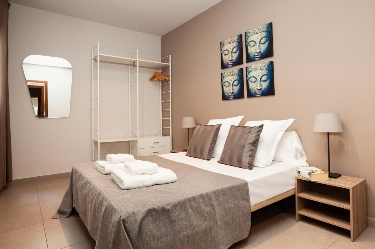 Appartamento Easysleep Eixample Barcellona Esterno foto